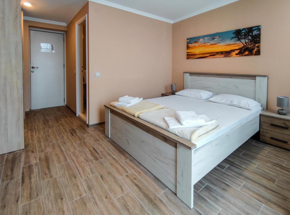 Hotel Marina Oasa Grocka Екстериор снимка