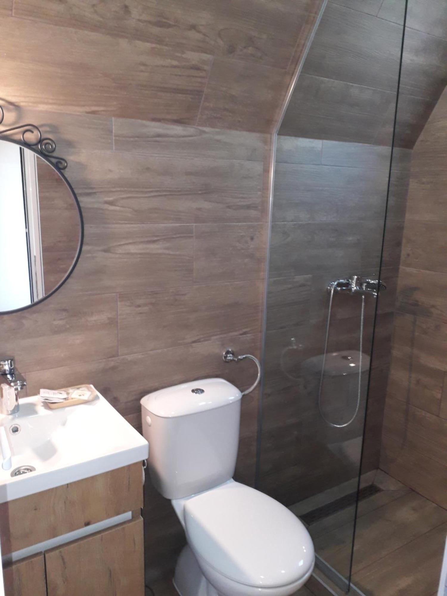 Hotel Marina Oasa Grocka Екстериор снимка
